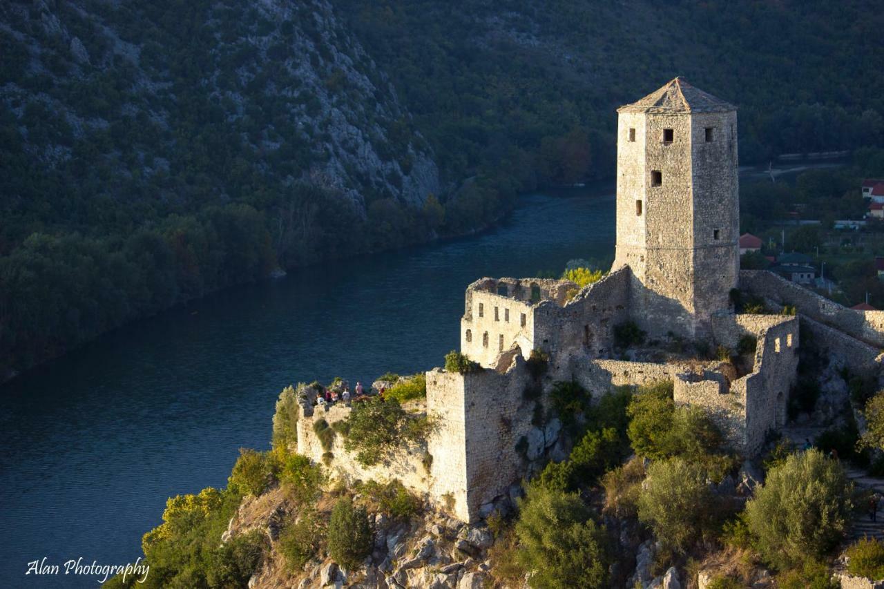 Skyline Apartments Mostar Eksteriør billede